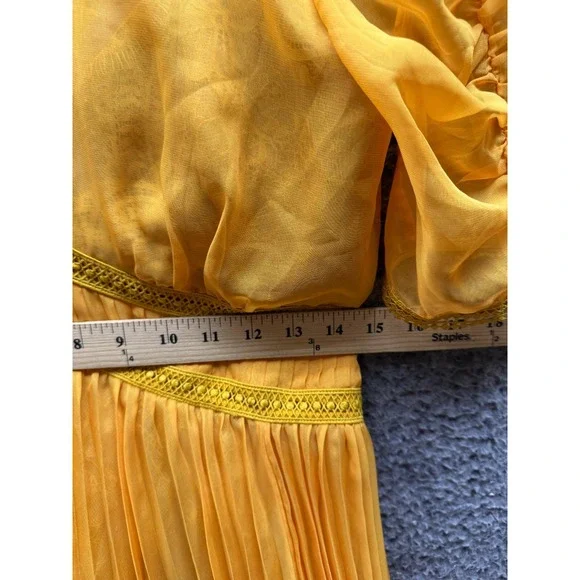 sachin and babi light blue dress Self-Portrait Cold-Shoulder Pleated Chiffon Midi Dress‎ Yellow Womens Size  8